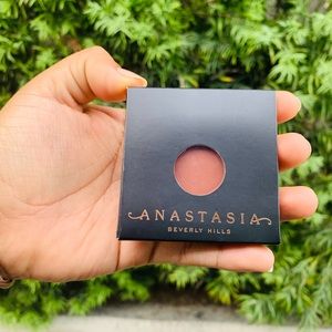 🌵 3 for $20 Anastasia Single Eyeshadow Pan
